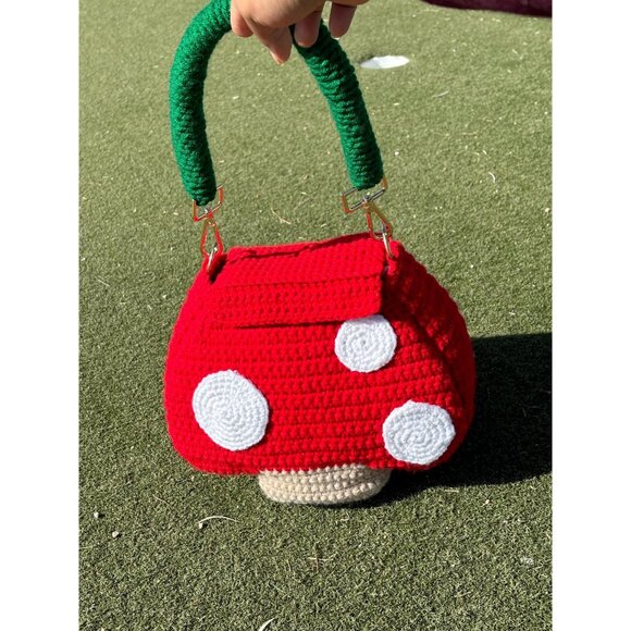 Red Mushroom Handbag - Picture 2 of 3